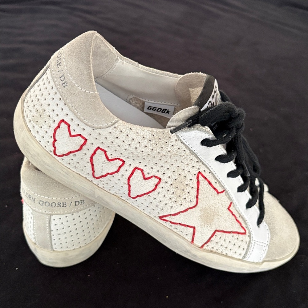 Golden Goose Stitched Red Heart / Star Superstar Size 35